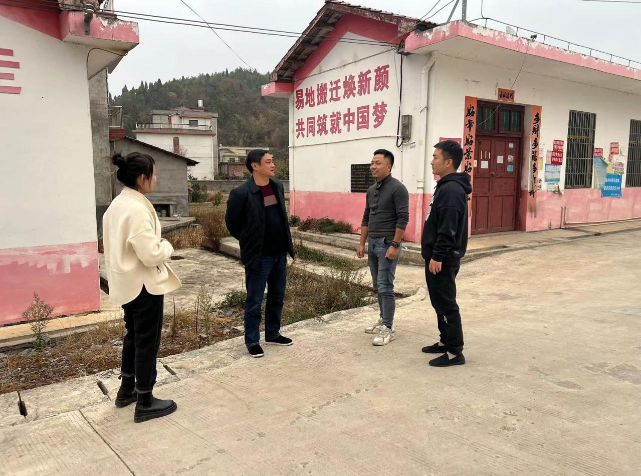 【洞口县学习宣传贯彻党的二十大精神】【建好实干大擂台 拼出新担当】之三十三 石江镇做好易地扶贫搬迁“后半篇文章”