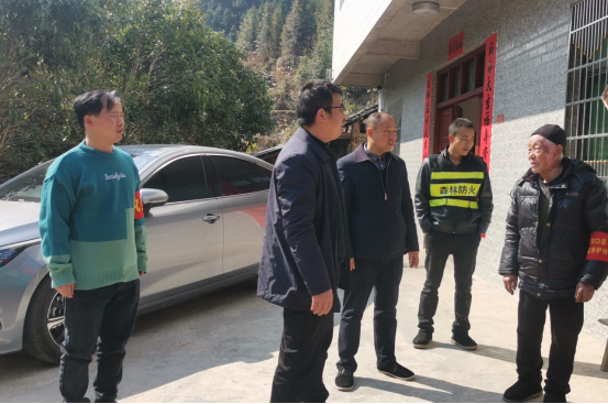 洞口县石柱镇持续开展森林防灭火工作