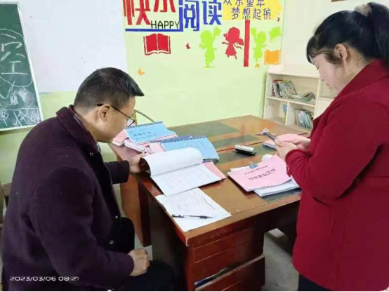 毓兰镇开展校车安全大检查