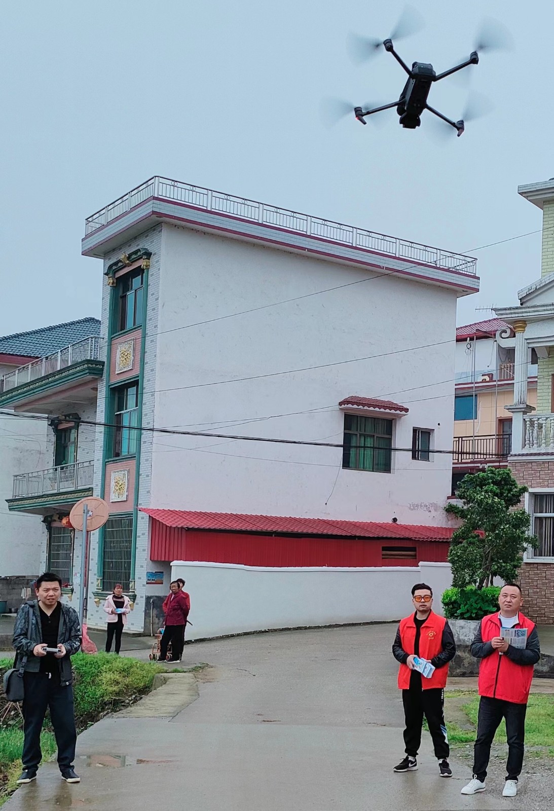 文昌街道利用无人机航测勘察毒品原植物