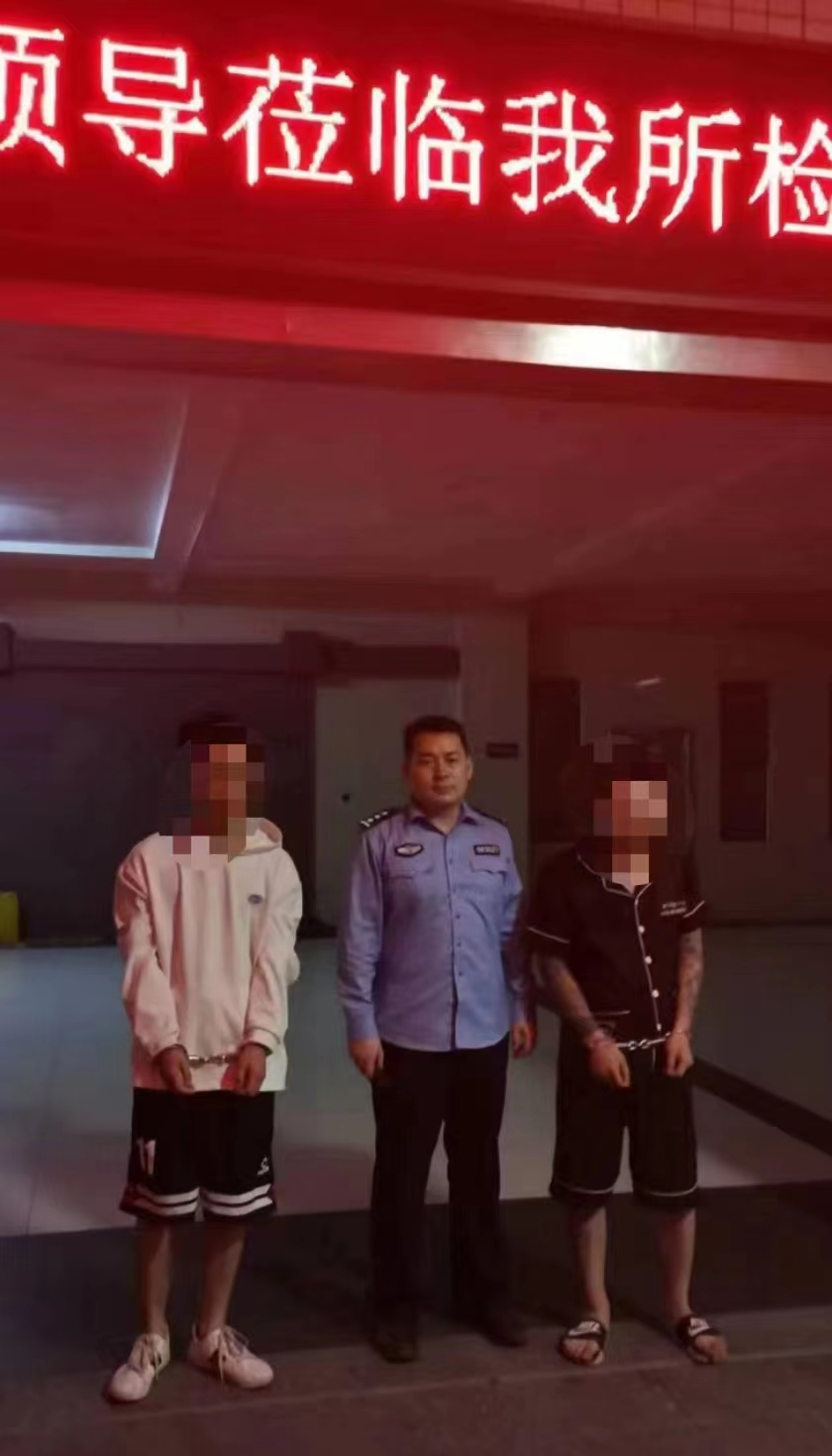 县公安公安局城关派出所破获系列砸车窗盗窃案