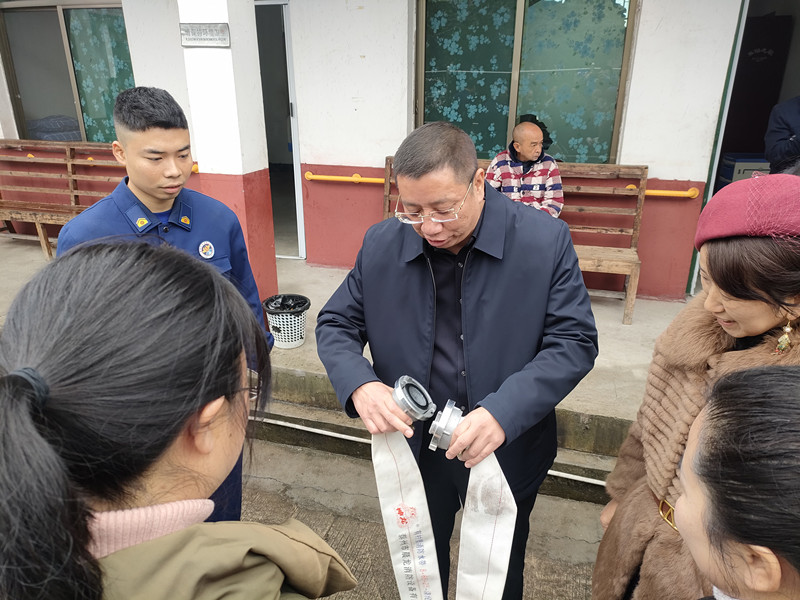 洞口县民政局组织开展养老机构消防安全培训暨演练活动(图2)