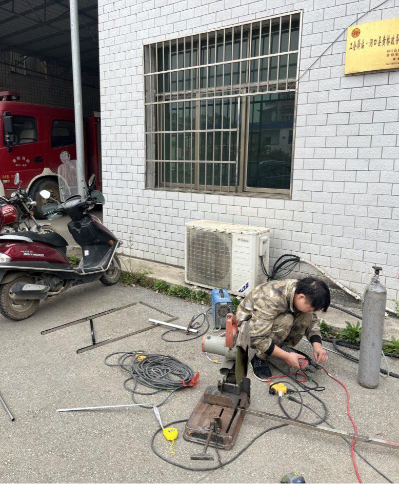 黄桥镇开展“防盗窗（网）”消防安全专项整治行动