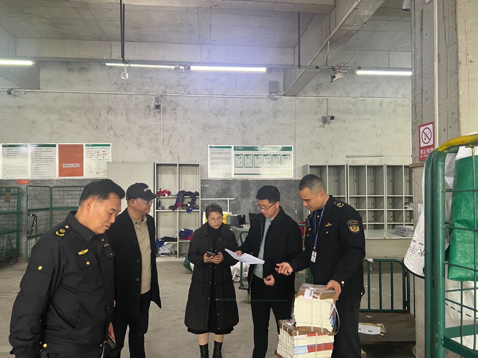 “检查+整治+普法” 洞口县开展文化市场专项整治检查