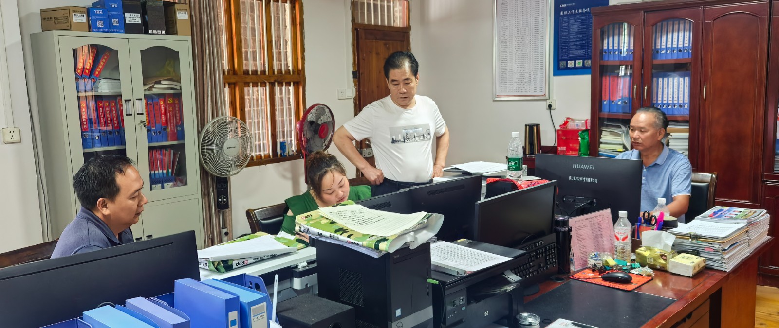 县林业局到罗溪国有林场开展禁毒宣传和检查