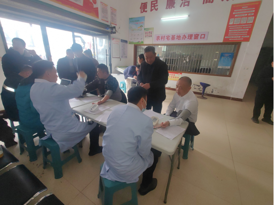 传承雷锋精神 践行热血担当——黄桥镇开展“3·5“学雷锋纪念日无偿献血活动